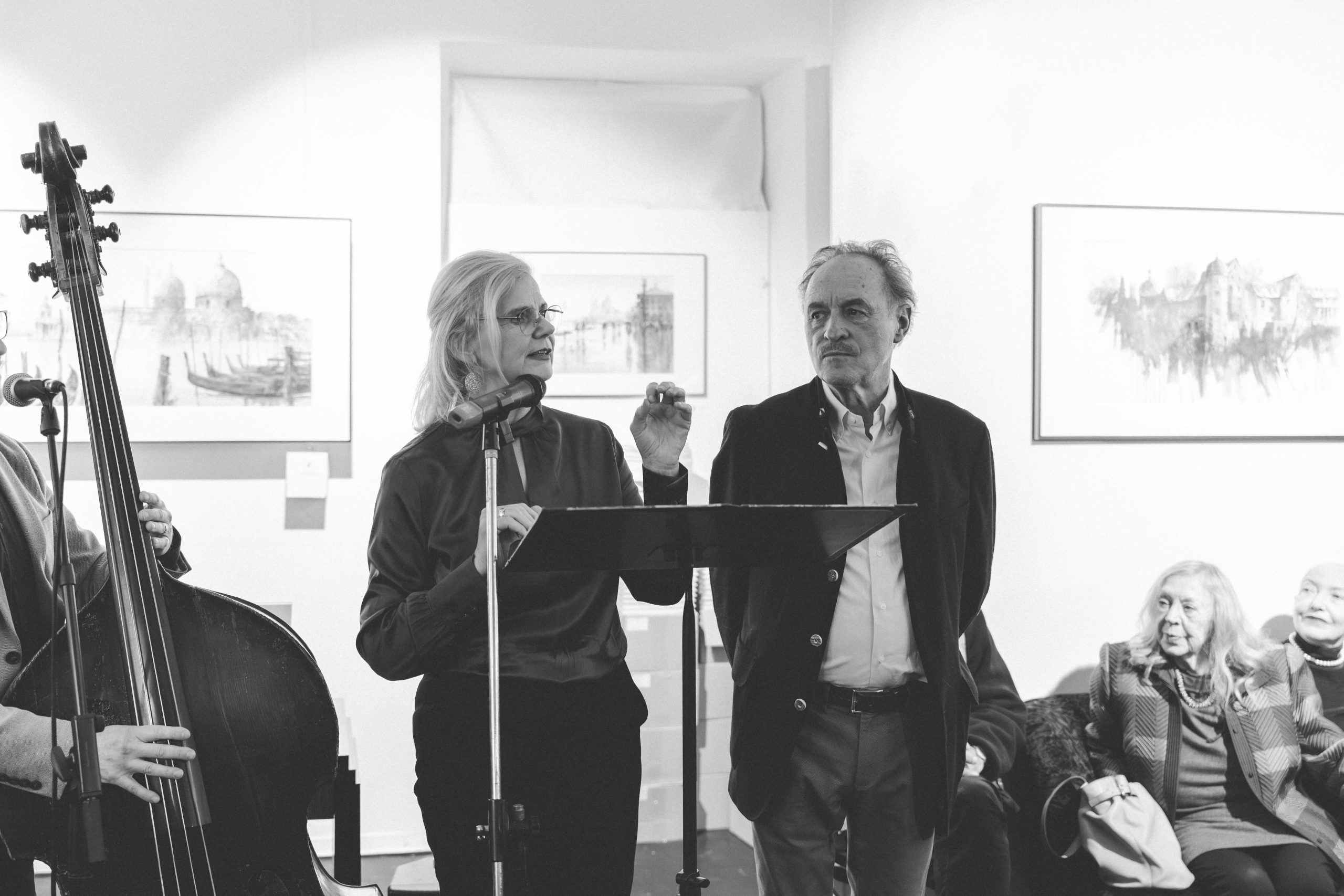 gerhard-mangold_vernissage-buchpräsentation_L1000301_080124_(c)Elisa Moosbrugger